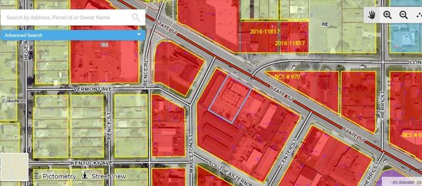 Flex/Retail Space: 2121 State St, Columbus, IN 47201
